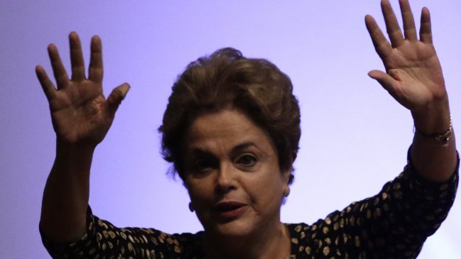 Dilma Rousseff tras ser suspendida por el Senado: 