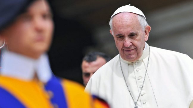 Francisco abre la puerta para que las mujeres sean diáconos