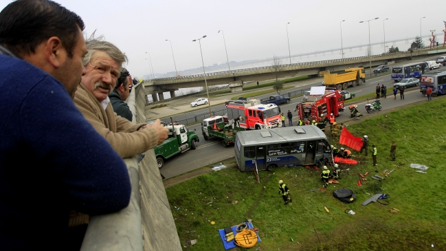Proponen penar a los curiosos que fotografían accidentes y delitos en Alemania
