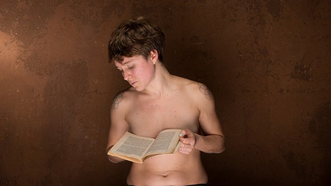 Reinauguran muestra fotográfica con retratos de 50 mujeres porteñas