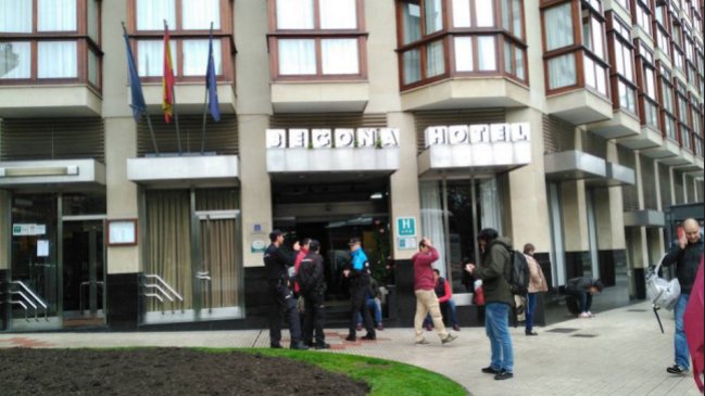 España: Novio murió al caer de un quinto piso tras su despedida de soltero