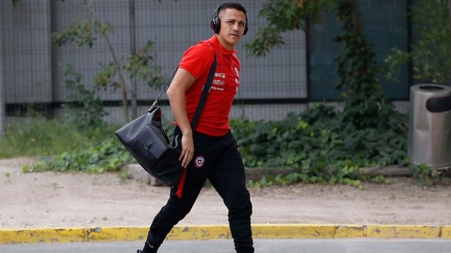 Alexis Sánchez encabezó arribo de jugadores chilenos de cara a la Copa América Centenario