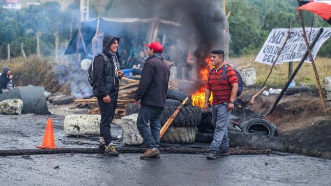 Pescadores artesanales de Quellón firmaron acuerdo con el Gobierno