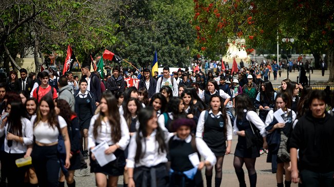 Cones convocó a protesta 