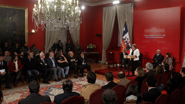 Gobierno inyectará 100 millones de dólares para TVN y canal cultural