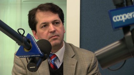 Cirujano plástico: Es responsabilidad nuestra educar a los pacientes