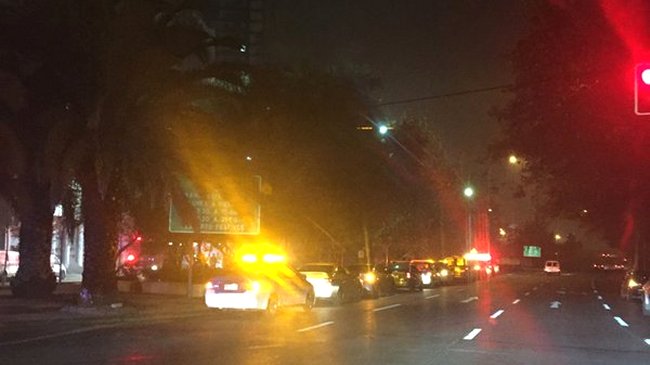 Incendio obligó a evacuar edificio en el centro de Santiago