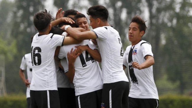Jefe de cadetes de Colo Colo: Los juveniles sí tienen cabida en el primer equipo