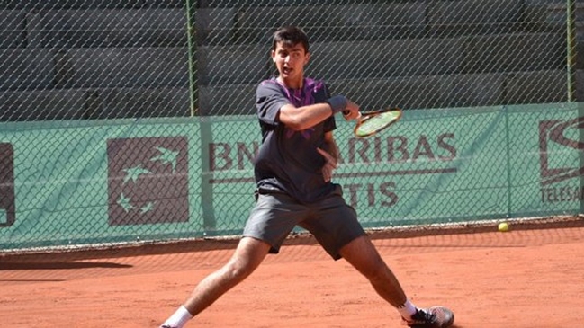 Tomás Barrios encabezó sólido avance de chilenos en el ranking ATP