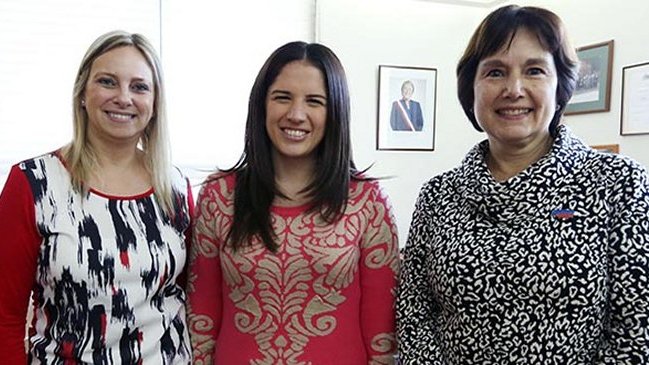 Ministra de Salud recibió a oncóloga infantil que trabajará en Magallanes