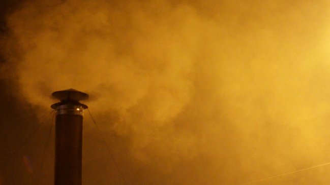 Decretan emergencia ambiental para este lunes en Valdivia, Osorno y Coyhaique