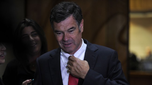 Ossandón desmintió a directiva de RN: 