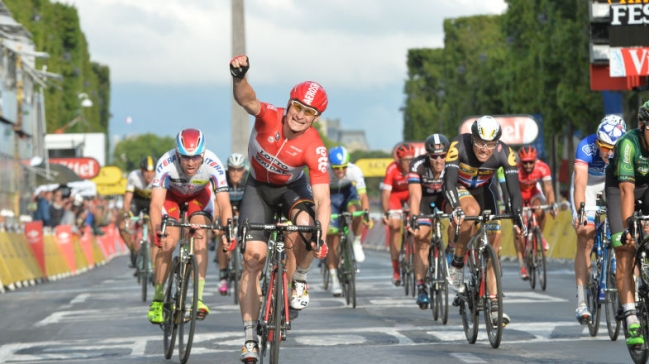 Francia garantiza 23 mil elementos de seguridad para el Tour