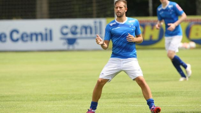 Felipe Seymour y Lucas Domínguez son los primeros refuerzos de Unión Española