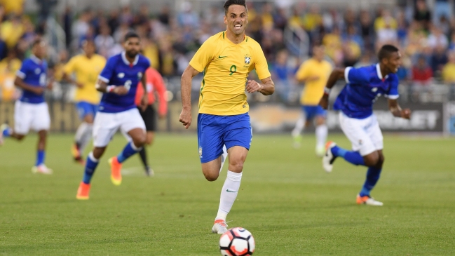 Brasil ensaya para la Copa América ante Panamá