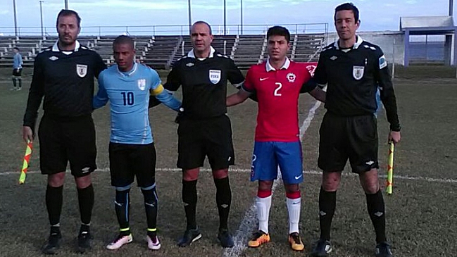 Chile sufrió duro revés ante Uruguay en amistoso sub 20
