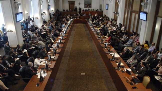 OEA debate propuestas alternativas para conciliar situación en Venezuela