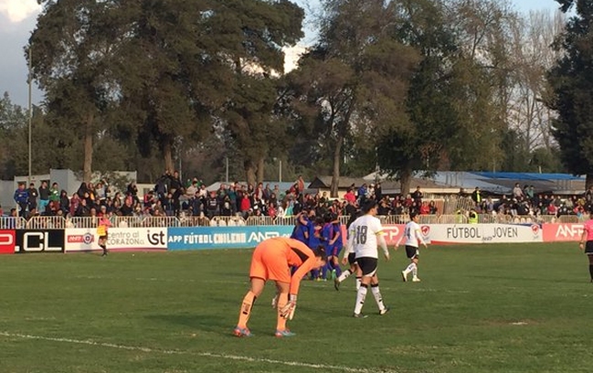 La U venció a Colo Colo en el fútbol femenino y avanzó a la final
