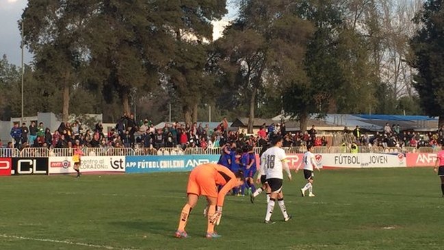 La U venció a Colo Colo en el fútbol femenino y avanzó a la final