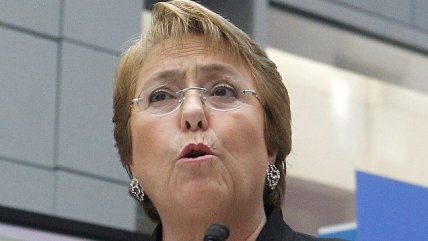 Bachelet: Tengo derecho a defenderme de mentiras e injurias que afectan mi honra