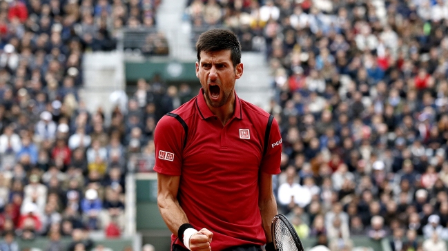 Novak Djokovic superó con facilidad a Thiem y es finalista en París