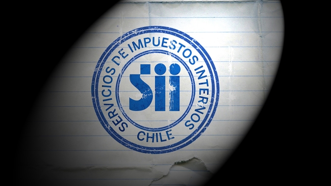 Ex embajador reconoció que hijo de diputado DC recibió pagos de SQM