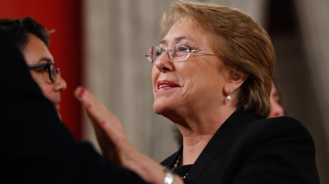 Experto por querella de Bachelet: Va a ser difícil que haya algo positivo que sacar de esto