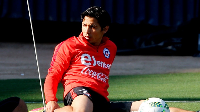 Matías Fernández estará dos meses fuera de las canchas