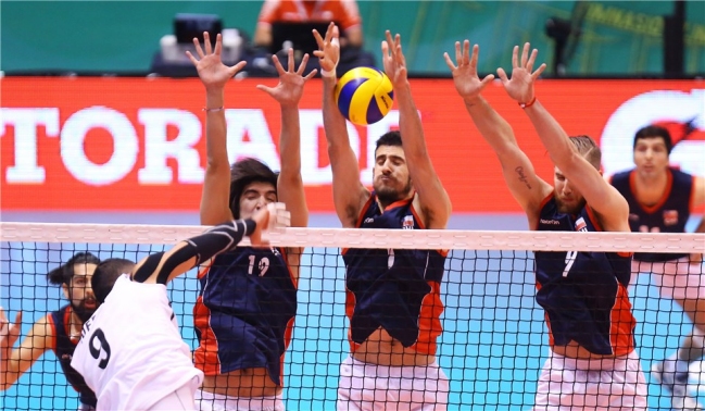 Chile cayó ante México e hipotecó sus opciones en el Preolímpico de voléibol