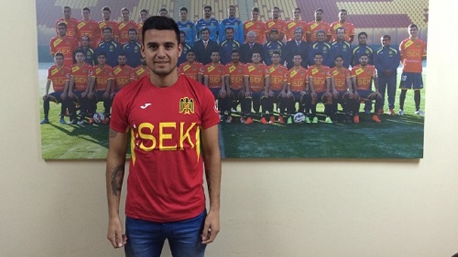 Volante argentino Juan Gabriel Rivas es el tercer refuerzo de Unión Española