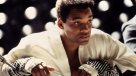 Lennox Lewis y Will Smith portarán féretro con los restos de Ali