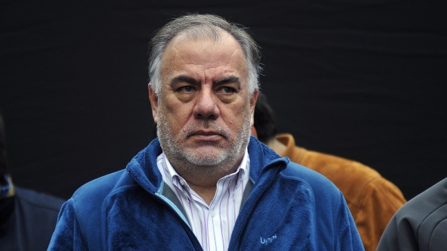 Andrade responde a Chile Vamos: No me hago cargo de rumores por salida de Burgos