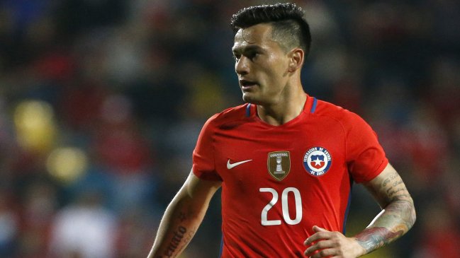 Aránguiz: Ante Bolivia debemos ganar si queremos llegar a lo más alto