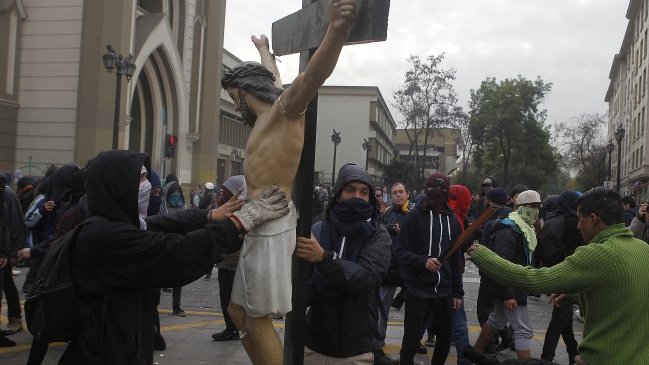 Salesianos presentarán querella por ataque a Iglesia de la Gratitud Nacional