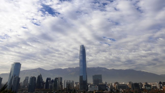 Hay alerta ambiental en Santiago este sábado