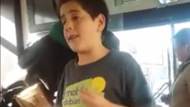 Estudiante sacó aplausos con su exposición de las demandas del movimiento