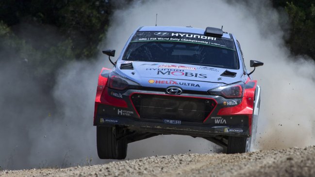 El piloto belga Thierry Neuville se adjudicó el Rally de Italia