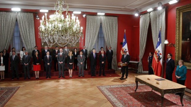 Encuesta Cooperativa: Mayoría cree que es momento de un cambio de gabinete