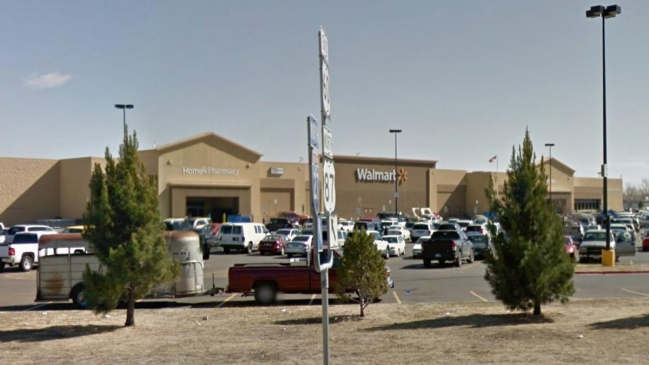 Policía abatió a hombre que tomó rehenes en un supermercado de Texas