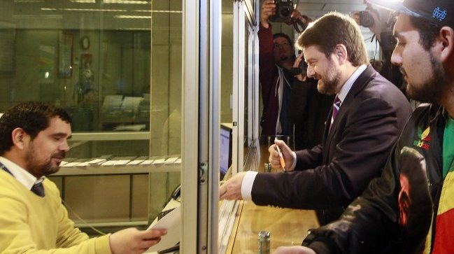 Intendente presentó querella y acudirá al CDE para que padres respondan por daños en el INBA