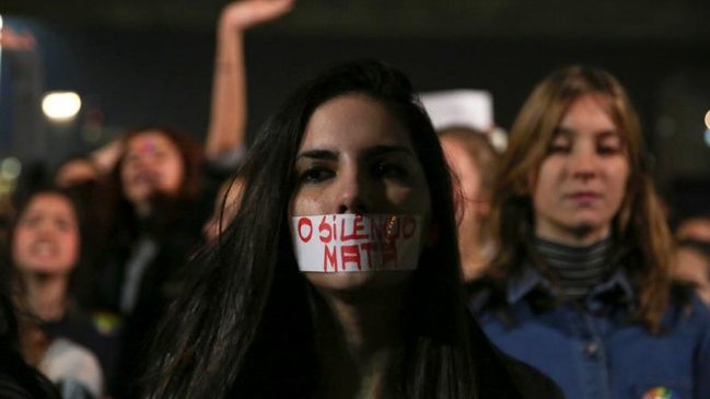 Policía brasileña imputa a siete personas por violación colectiva a menor