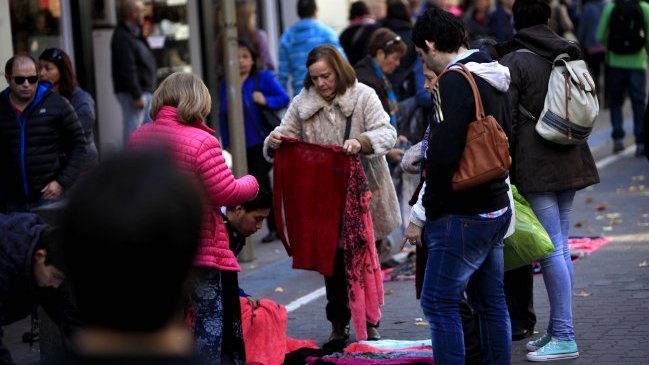 Al menos 100 partes de cortesía por comprar en el comercio ilegal de Concepción