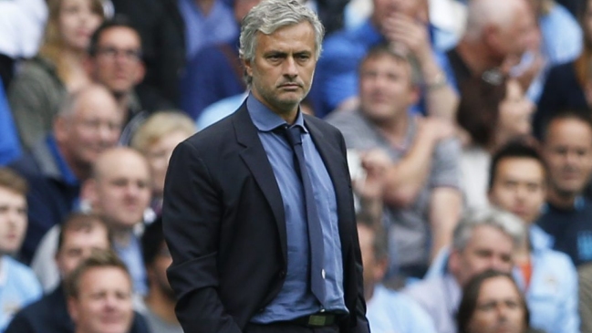 En Inglaterra aseguran que Jose Mourinho vetó a Ryan Giggs en Manchester United