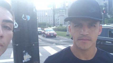 Hincha mexicano relató su encuentro con Alexis en Chicago