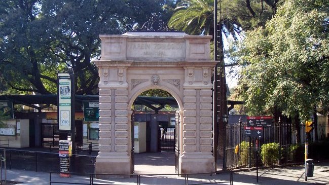 Cierran zoológico de Buenos Aires por el estado en que viven los animales