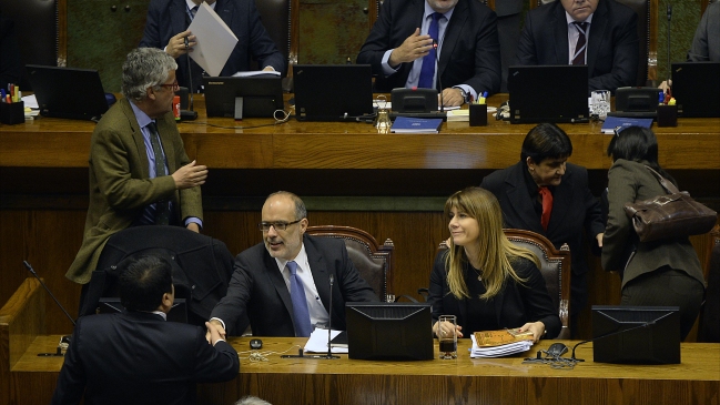 Congreso despachó reajuste del salario mínimo tras aprobación en la Cámara Baja