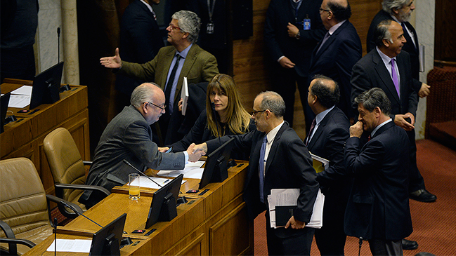 Ministro Valdés: Más allá de los tires y aflojes, tenemos una coalición que funciona