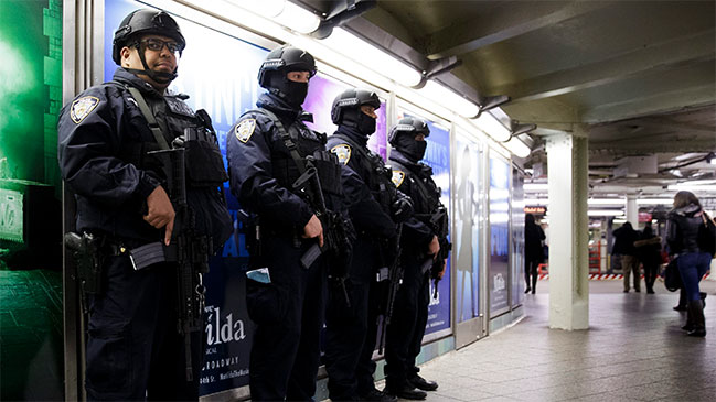 Nueva York refuerza seguridad en sus cines tras suceso en Alemania