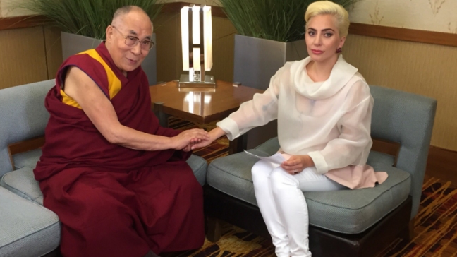 Lady Gaga complica su 