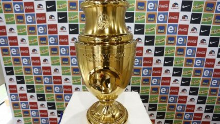 La Copa América Centenario se exhibió para la prensa en la sede de la ANFP